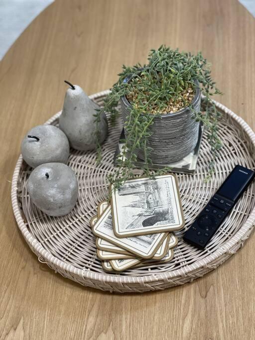 Morgan Place - Central Melbourne Cbd Apartment On Flinders Lane Late Check-Out, Complimentary Welcome Hamper מראה חיצוני תמונה